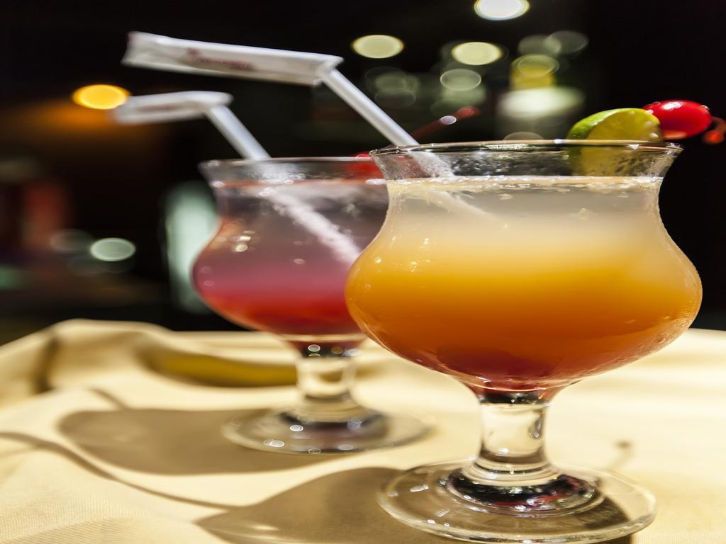 Hotel Orchardz Jayakarta Zewnętrze zdjęcie