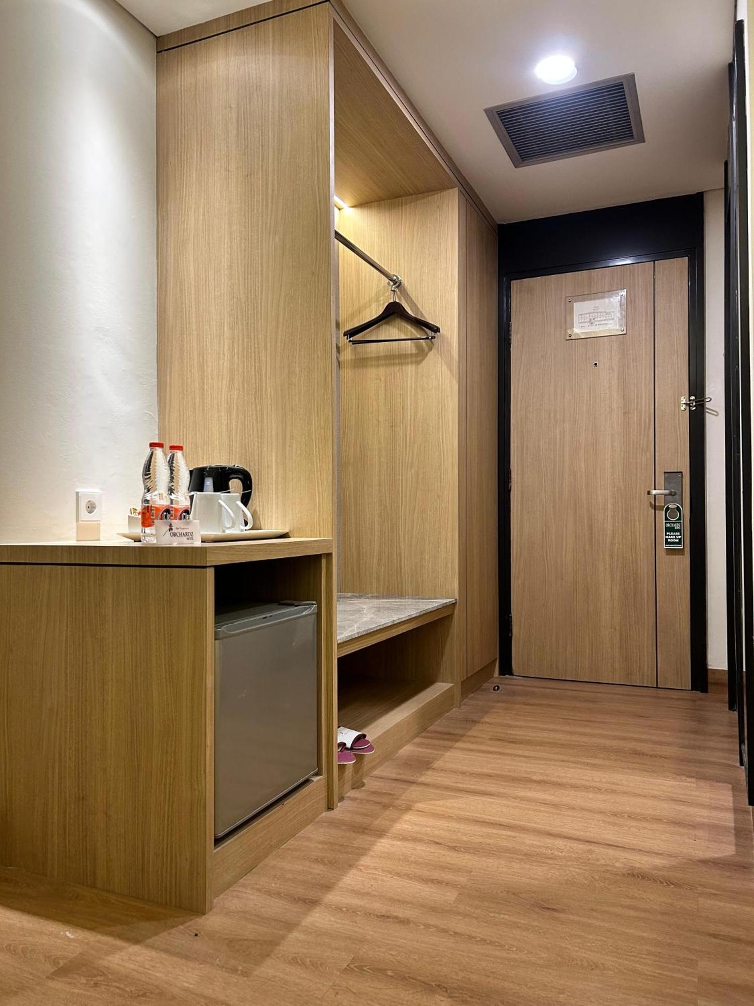 Hotel Orchardz Jayakarta Zewnętrze zdjęcie