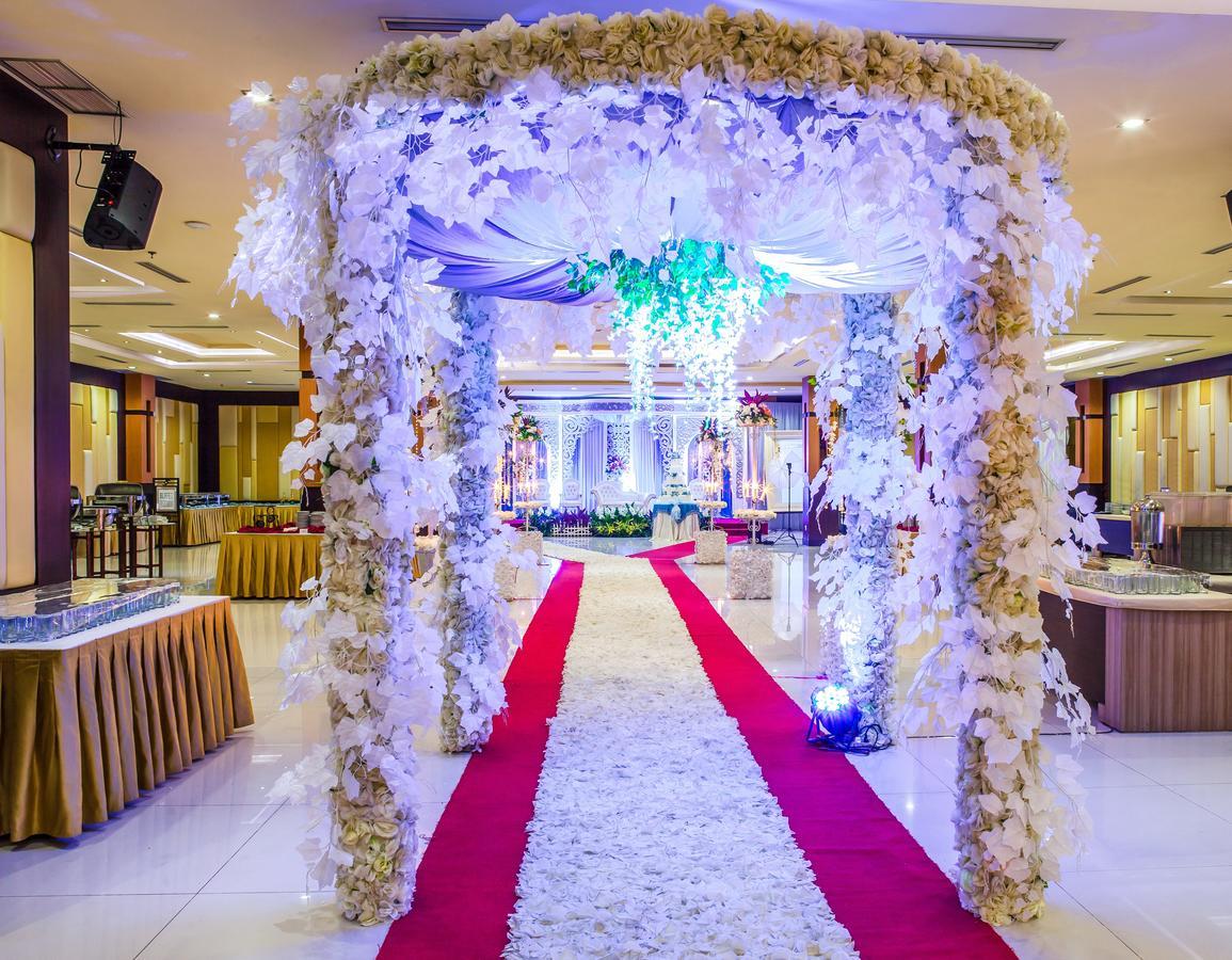 Hotel Orchardz Jayakarta Zewnętrze zdjęcie