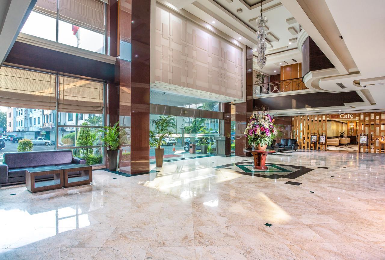 Hotel Orchardz Jayakarta Zewnętrze zdjęcie