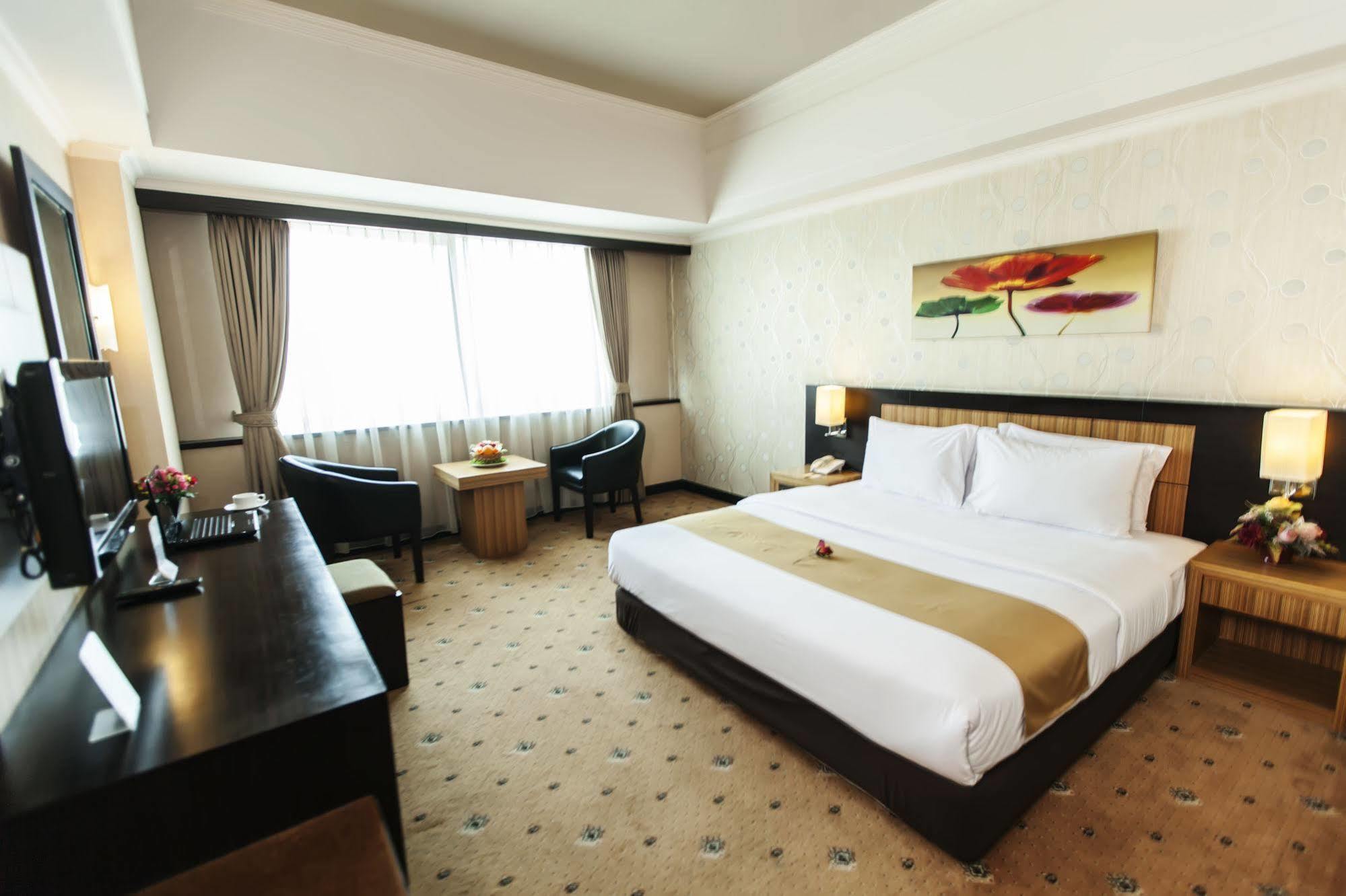 Hotel Orchardz Jayakarta Zewnętrze zdjęcie